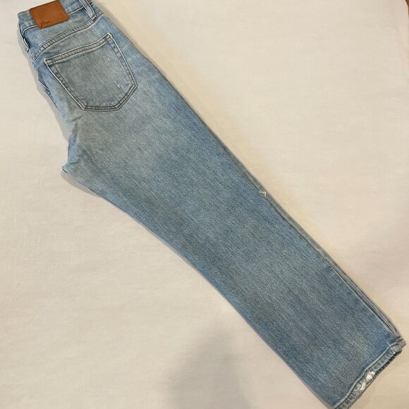 ~ J.Crew 26 Vintage Crop Jeans Womens Light Blue Fray Look Patch Rip Distressed - Picture 12 of 12